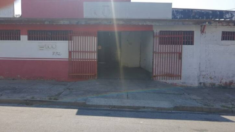 Ponto Comercial para Alugar, 80 m² em Vila Aparecida - Taubaté
