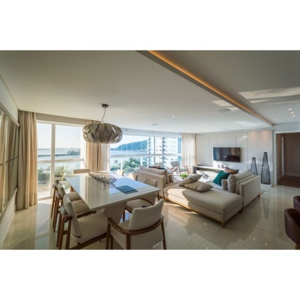 Apartamento com 3 Quartos à Venda, 213 m² em Fazenda - Itajaí