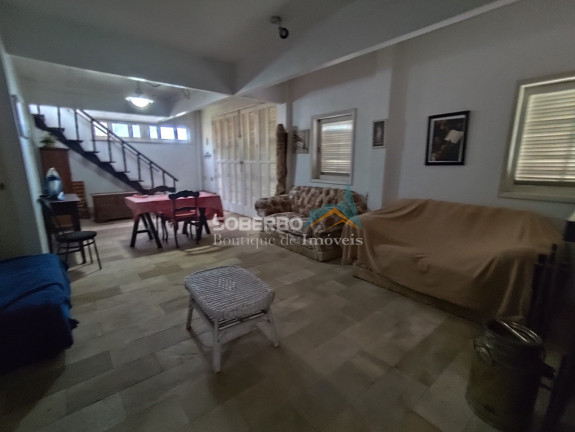 Imagem Casa com 3 Quartos à Venda, 360 m² em Albuquerque - Teresópolis Imagem Casa com 3 Quartos à Venda, 360 m² em Albuquerque - Teresópolis