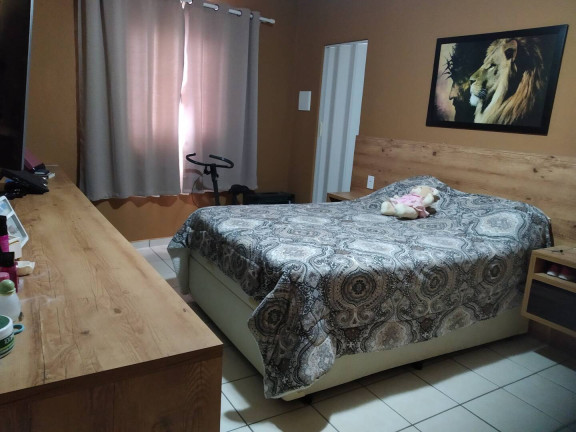 Imagem Sobrado com 7 Quartos à Venda, em Eldorado - Diadema Imagem Sobrado com 7 Quartos à Venda, em Eldorado - Diadema