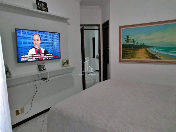Imagem Casa com 4 Quartos à Venda, 220 m² em Cajazeiras - Fortaleza Imagem Casa com 4 Quartos à Venda, 220 m² em Cajazeiras - Fortaleza
