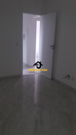 Imagem Casa de Condomínio com 3 Quartos à Venda, 210 m² em Vila Sao Jorge - São Vicente