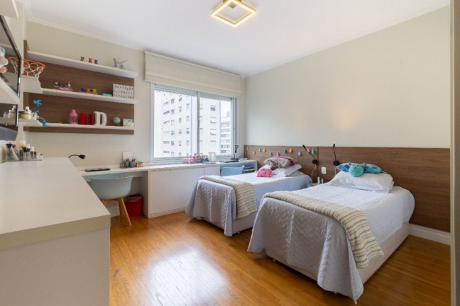 Imagem Imóvel com 3 Quartos à Venda, 230 m² em Higienópolis - São Paulo Imagem Imóvel com 3 Quartos à Venda, 230 m² em Higienópolis - São Paulo