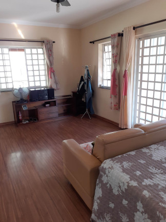 Imagem Casa com 3 Quartos à Venda, 350 m² em Jardim Riacho - Contagem Imagem Casa com 3 Quartos à Venda, 350 m² em Jardim Riacho - Contagem