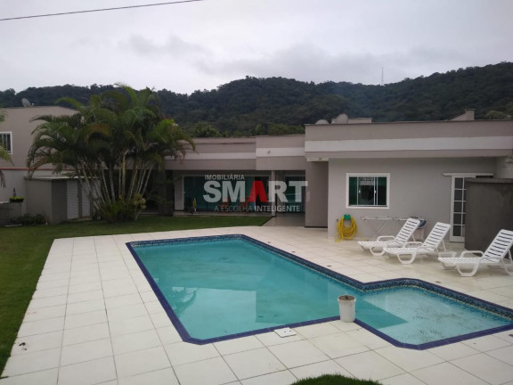 Imagem Casa com 3 Quartos à Venda, 289 m² em Centro - Guaramirim Imagem Casa com 3 Quartos à Venda, 289 m² em Centro - Guaramirim