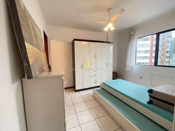 Imagem Apartamento com 2 Quartos à Venda, 70 m² em Centro - Balneário Camboriú