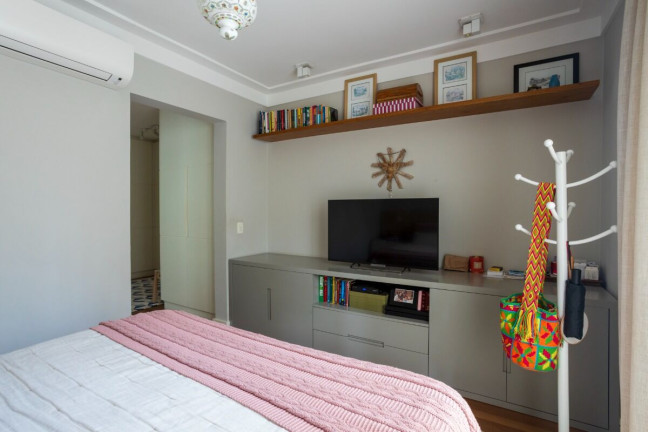 Imagem Casa de Condomínio com 3 Quartos à Venda, 350 m² em Real Parque - São Paulo Imagem Casa de Condomínio com 3 Quartos à Venda, 350 m² em Real Parque - São Paulo