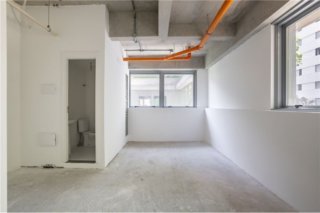 Imóvel Comercial à Venda, 30 m² em Moema - São Paulo