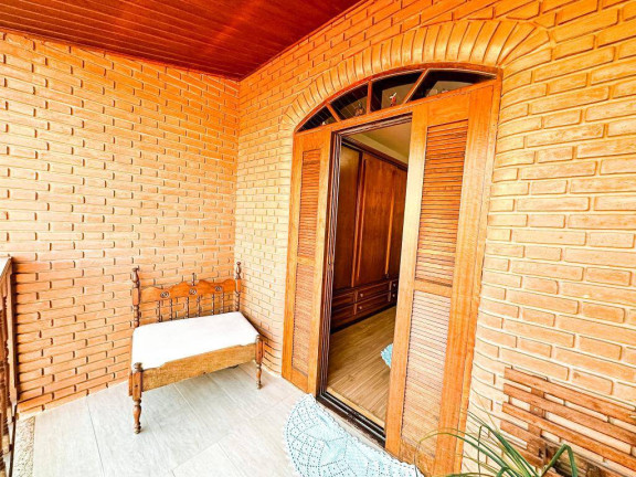 Imagem Casa com 3 Quartos à Venda,  em Taubaté