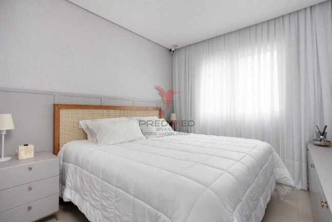 Imagem Apartamento com 3 Quartos à Venda, em Centro - Balneário Camboriú Imagem Apartamento com 3 Quartos à Venda, em Centro - Balneário Camboriú