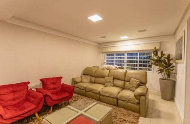 Imagem Casa com 4 Quartos à Venda, 197 m² em Bom Retiro - São Paulo