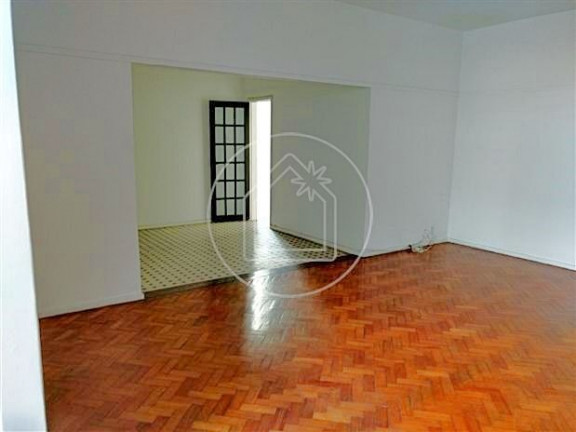 Imagem Apartamento com 3 Quartos à Venda, 130 m² em Copacabana Imagem Apartamento com 3 Quartos à Venda, 130 m² em Copacabana