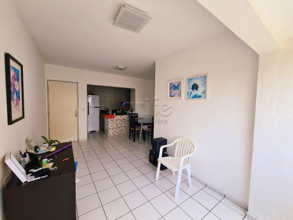 Imagem Apartamento com 3 Quartos à Venda, 91 m² em Jóquei Clube - Fortaleza