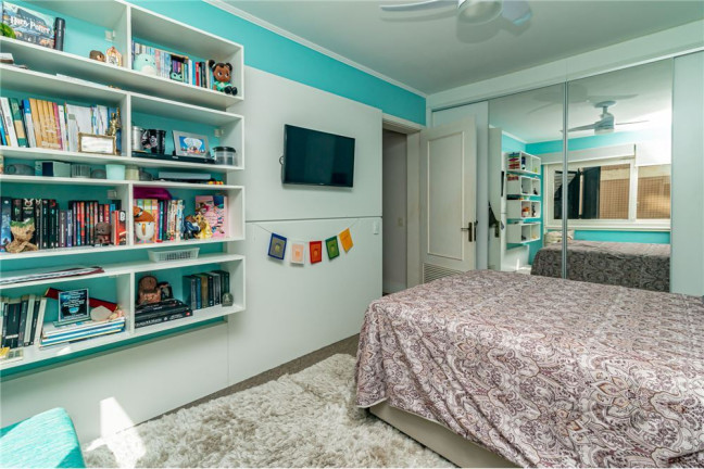 Imagem Imóvel com 3 Quartos à Venda, em Moinhos De Vento - Porto Alegre Imagem Imóvel com 3 Quartos à Venda, em Moinhos De Vento - Porto Alegre