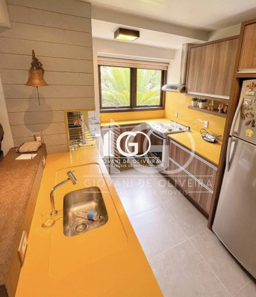 Imagem Casa com 3 Quartos à Venda, 200 m² em Morro Estevão - Criciúma Imagem Casa com 3 Quartos à Venda, 200 m² em Morro Estevão - Criciúma
