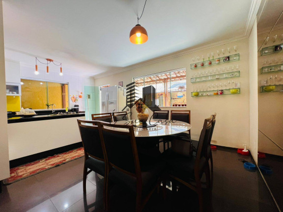 Imagem Casa com 3 Quartos à Venda, 305 m² em Três Barras - Contagem Imagem Casa com 3 Quartos à Venda, 305 m² em Três Barras - Contagem