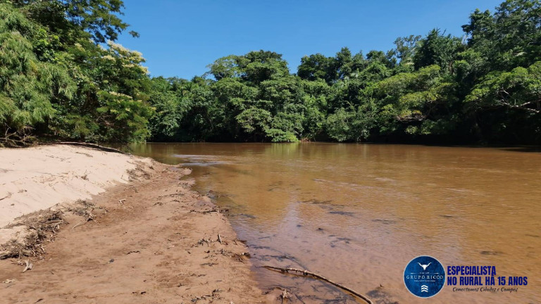 Imagem Fazenda à Venda, 400 m² em Zona Rural - Ribeirãozinho Imagem Fazenda à Venda, 400 m² em Zona Rural - Ribeirãozinho