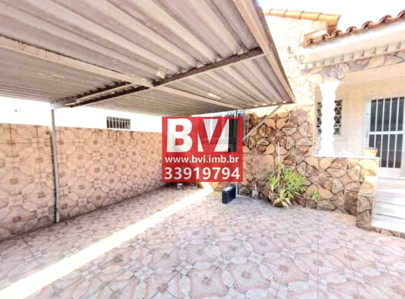 Imagem Casa com 2 Quartos à Venda, 120 m² em Irajá - Rio De Janeiro Imagem Casa com 2 Quartos à Venda, 120 m² em Irajá - Rio De Janeiro
