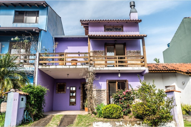 Imagem Casa com 2 Quartos à Venda, em Serraria - Porto Alegre Imagem Casa com 2 Quartos à Venda, em Serraria - Porto Alegre