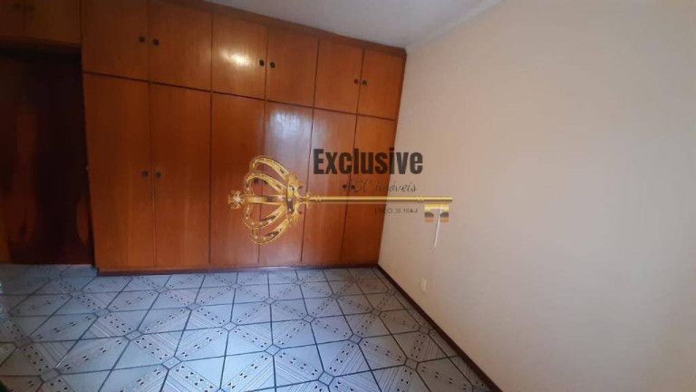 Imagem Casa com 2 Quartos à Venda, 300 m² em Centro - Santo André Imagem Casa com 2 Quartos à Venda, 300 m² em Centro - Santo André