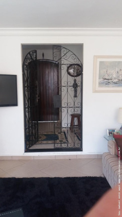 Imagem Casa com 4 Quartos à Venda, 258 m² em Interlagos - São Paulo