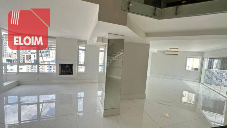 Imagem Cobertura com 3 Quartos à Venda ou Locação, 250 m² em Vila Nova Conceição - São Paulo Imagem Cobertura com 3 Quartos à Venda ou Locação, 250 m² em Vila Nova Conceição - São Paulo