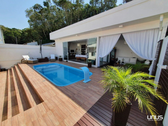 Imagem Casa com 3 Quartos à Venda, 180 m² em Sertão Do Maruim - São José Imagem Casa com 3 Quartos à Venda, 180 m² em Sertão Do Maruim - São José