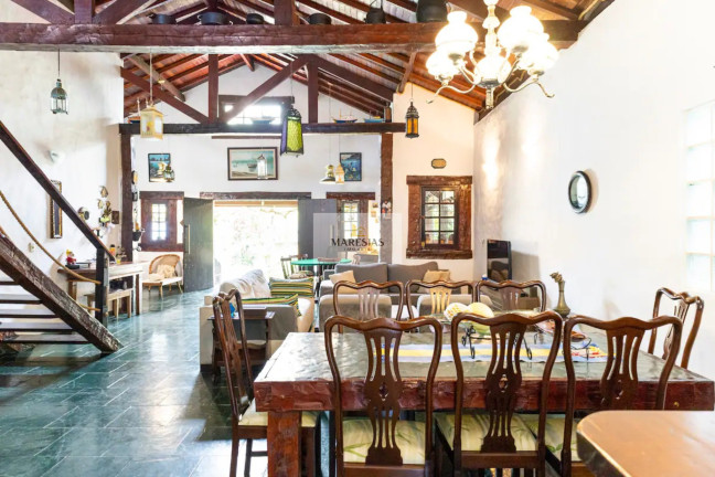 Imagem Casa com 4 Quartos à Venda, 150 m² em Maresias - São Sebastião Imagem Casa com 4 Quartos à Venda, 150 m² em Maresias - São Sebastião