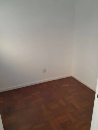 Imagem Apartamento com 4 Quartos à Venda, 83 m² em Menino Deus - Porto Alegre