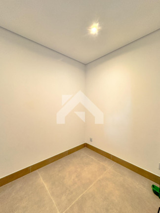 Imagem Casa de Condomínio com 4 Quartos à Venda, 390 m² em Tamboré - Santana De Parnaíba Imagem Casa de Condomínio com 4 Quartos à Venda, 390 m² em Tamboré - Santana De Parnaíba
