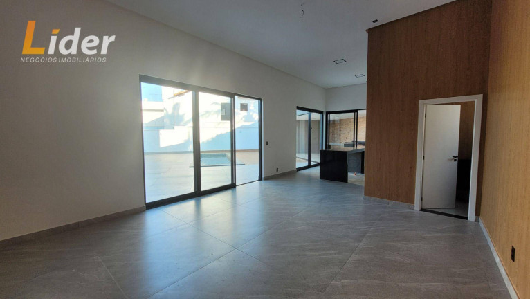 Imagem Casa com 4 Quartos à Venda, 450 m² em Spina Ville - Juiz De Fora