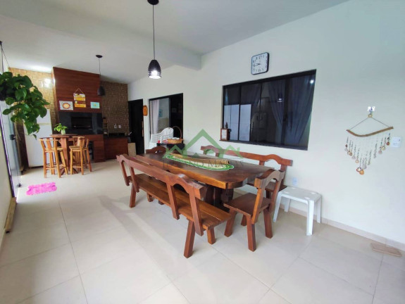 Imagem Casa com 3 Quartos à Venda, 140 m² em Centro - Balneário Barra Do Sul