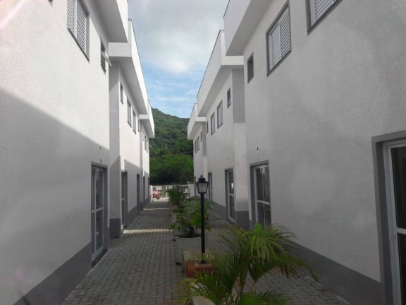 Imagem Sobrado com 2 Quartos à Venda, 98 m² em Tabatinga - Caraguatatuba Imagem Sobrado com 2 Quartos à Venda, 98 m² em Tabatinga - Caraguatatuba