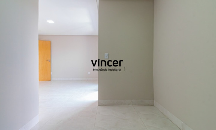 Imagem Casa com 3 Quartos à Venda, 199 m² em Goiânia 2 - Goiânia Imagem Casa com 3 Quartos à Venda, 199 m² em Goiânia 2 - Goiânia