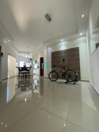 Imagem Apartamento com 3 Quartos à Venda, 199 m² em Centro - Franca Imagem Apartamento com 3 Quartos à Venda, 199 m² em Centro - Franca