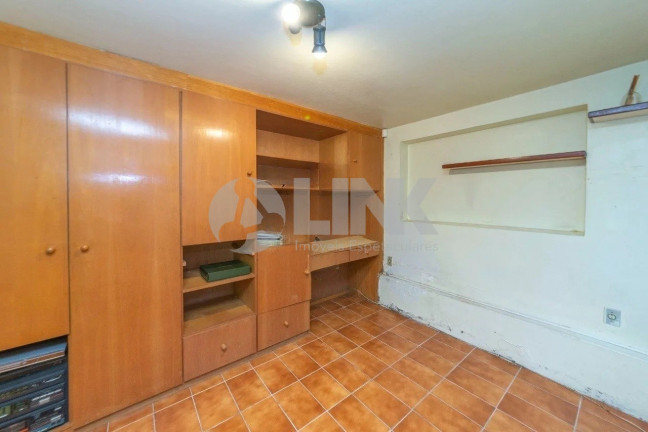 Imagem Casa com 3 Quartos à Venda, 231 m² em Três Figueiras - Porto Alegre