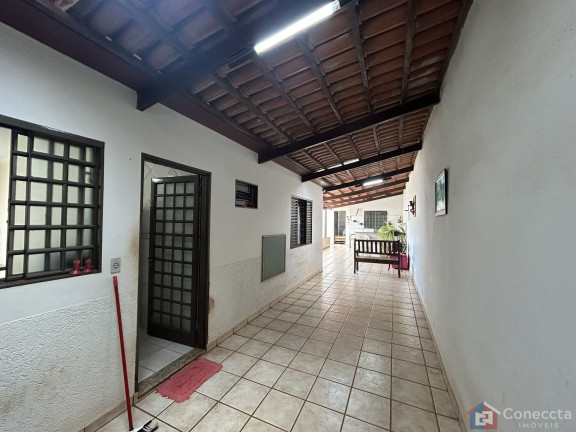 Imagem Casa com 3 Quartos à Venda, 153 m² em Novo Horizonte - Patos De Minas
