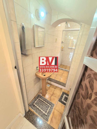 Imagem Casa com 3 Quartos à Venda, 365 m² em Braz De Pina - Rio De Janeiro