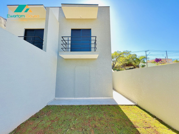 Imagem Casa com 2 Quartos à Venda, 60 m² em Jardim Sao Felipe - Atibaia Imagem Casa com 2 Quartos à Venda, 60 m² em Jardim Sao Felipe - Atibaia