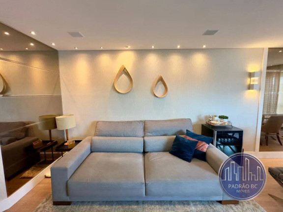 Imagem Apartamento com 3 Quartos à Venda, 121 m² em Centro - Balneário Camboriú Imagem Apartamento com 3 Quartos à Venda, 121 m² em Centro - Balneário Camboriú