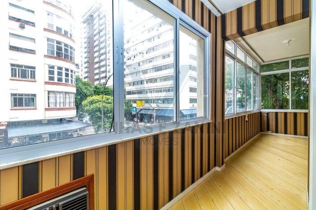 Imagem Apartamento com 4 Quartos à Venda, 230 m² em Copacabana - Rio De Janeiro Imagem Apartamento com 4 Quartos à Venda, 230 m² em Copacabana - Rio De Janeiro