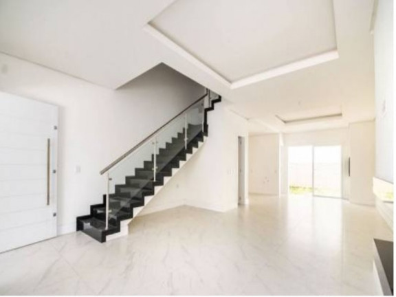 Sobrado com 3 Quartos à Venda, 190 m² em Jardim Itu - Porto Alegre