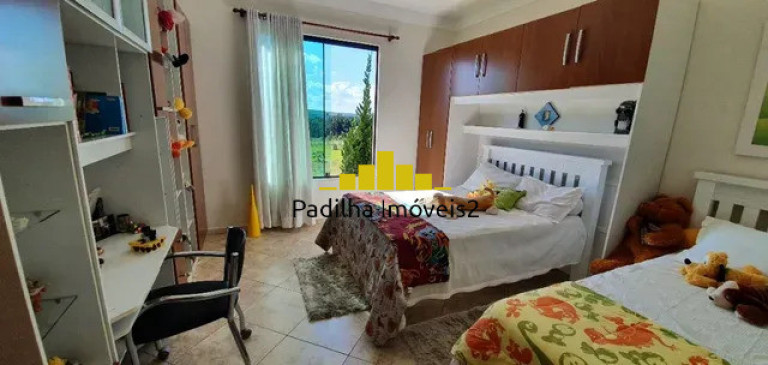 Imagem Chácara com 5 Quartos à Venda, 360.000 m² em Centro - Sarapuí Imagem Chácara com 5 Quartos à Venda, 360.000 m² em Centro - Sarapuí