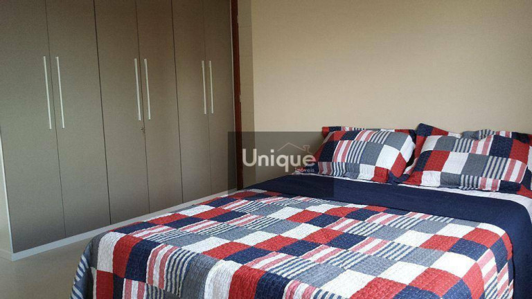 Imagem Casa com 4 Quartos para Temporada, 300 m² em Alto De Búzios - Armação Dos Búzios Imagem Casa com 4 Quartos para Temporada, 300 m² em Alto De Búzios - Armação Dos Búzios