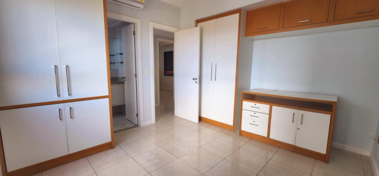 Imagem Apartamento com 4 Quartos à Venda, 168 m² em Horto Florestal - Salvador Imagem Apartamento com 4 Quartos à Venda, 168 m² em Horto Florestal - Salvador