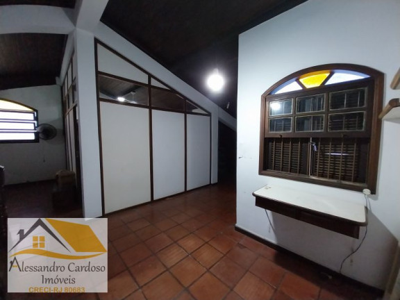 Imagem Casa com 5 Quartos à Venda, 145 m² em Charitas - Niterói Imagem Casa com 5 Quartos à Venda, 145 m² em Charitas - Niterói