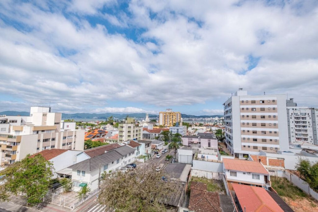 Imagem Apartamento com 3 Quartos à Venda, 88 m² em Balneário - Florianópolis Imagem Apartamento com 3 Quartos à Venda, 88 m² em Balneário - Florianópolis