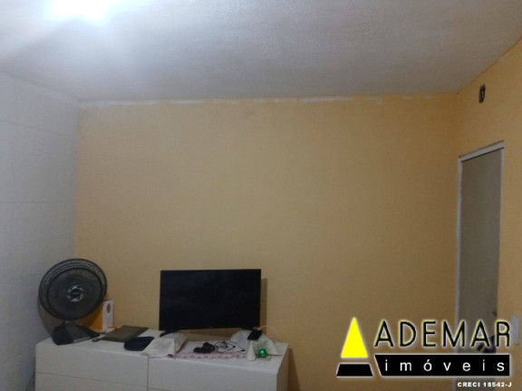 Imagem Casa com 3 Quartos à Venda, 250 m² em Canhema - Diadema Imagem Casa com 3 Quartos à Venda, 250 m² em Canhema - Diadema