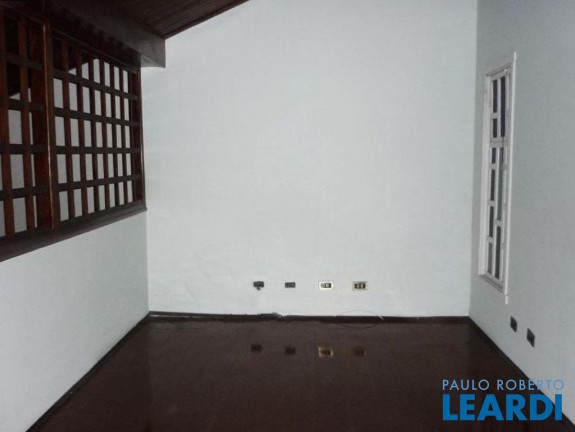 Imagem Casa com 5 Quartos à Venda, 400 m² em Vila Junqueira - Santo André Imagem Casa com 5 Quartos à Venda, 400 m² em Vila Junqueira - Santo André