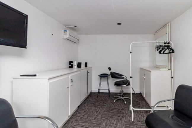 Imagem Imóvel com 1 Quarto à Venda, 41 m² em Moinhos De Vento - Porto Alegre Imagem Imóvel com 1 Quarto à Venda, 41 m² em Moinhos De Vento - Porto Alegre